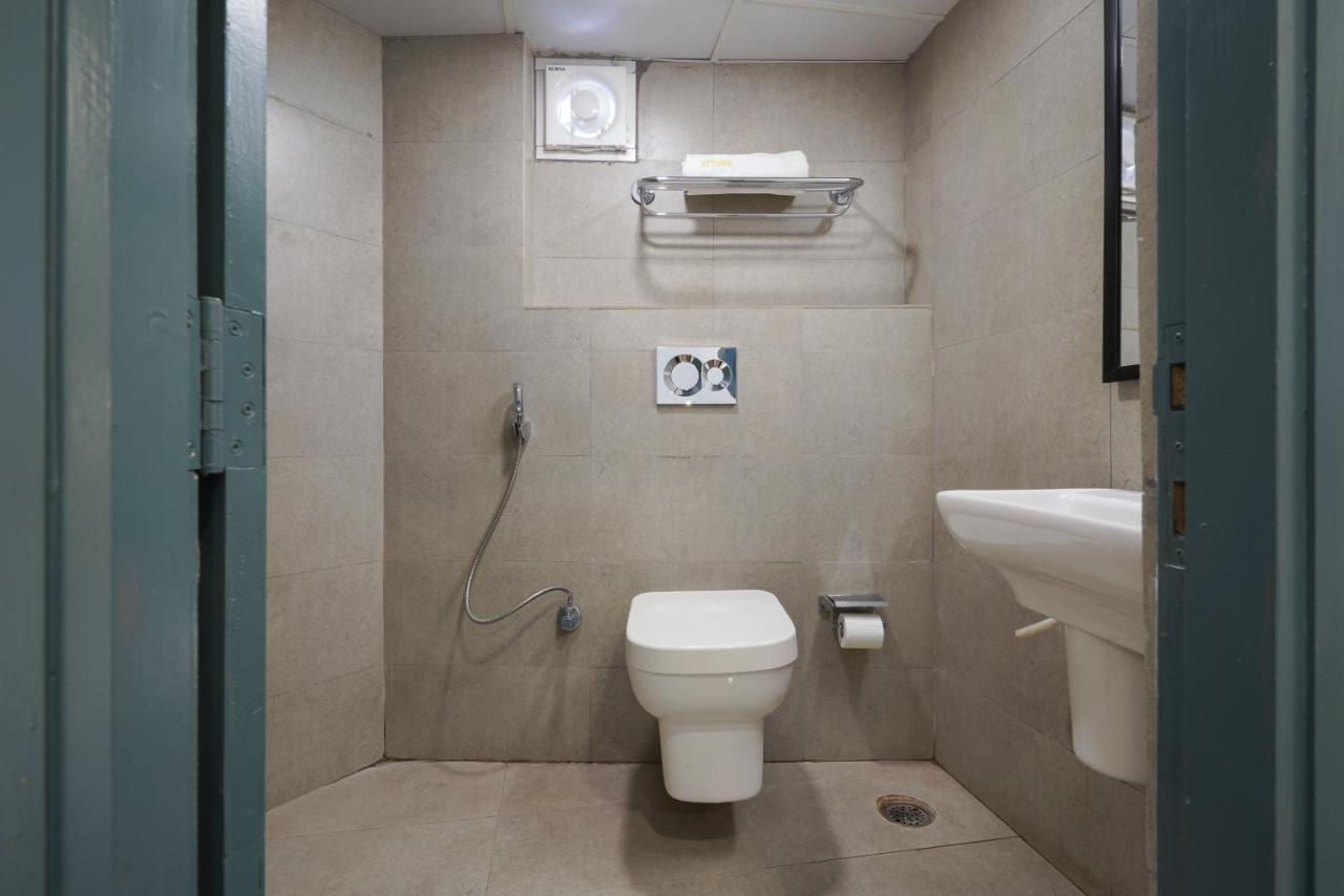 Uptown Hotel Наґпур Екстер'єр фото